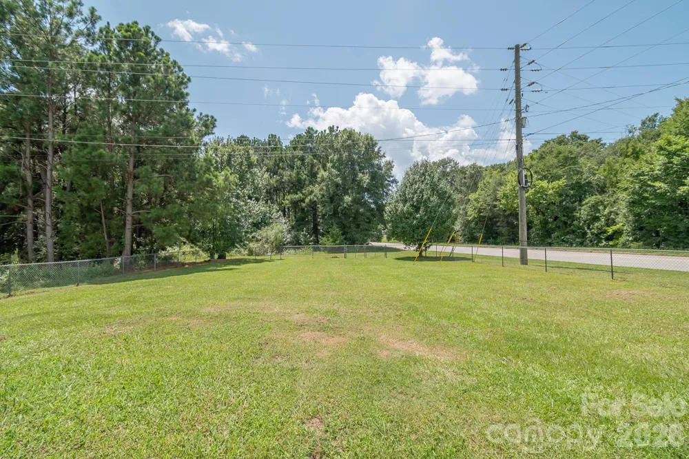 4228 Flat Creek Road Heath Springs, SC 29058