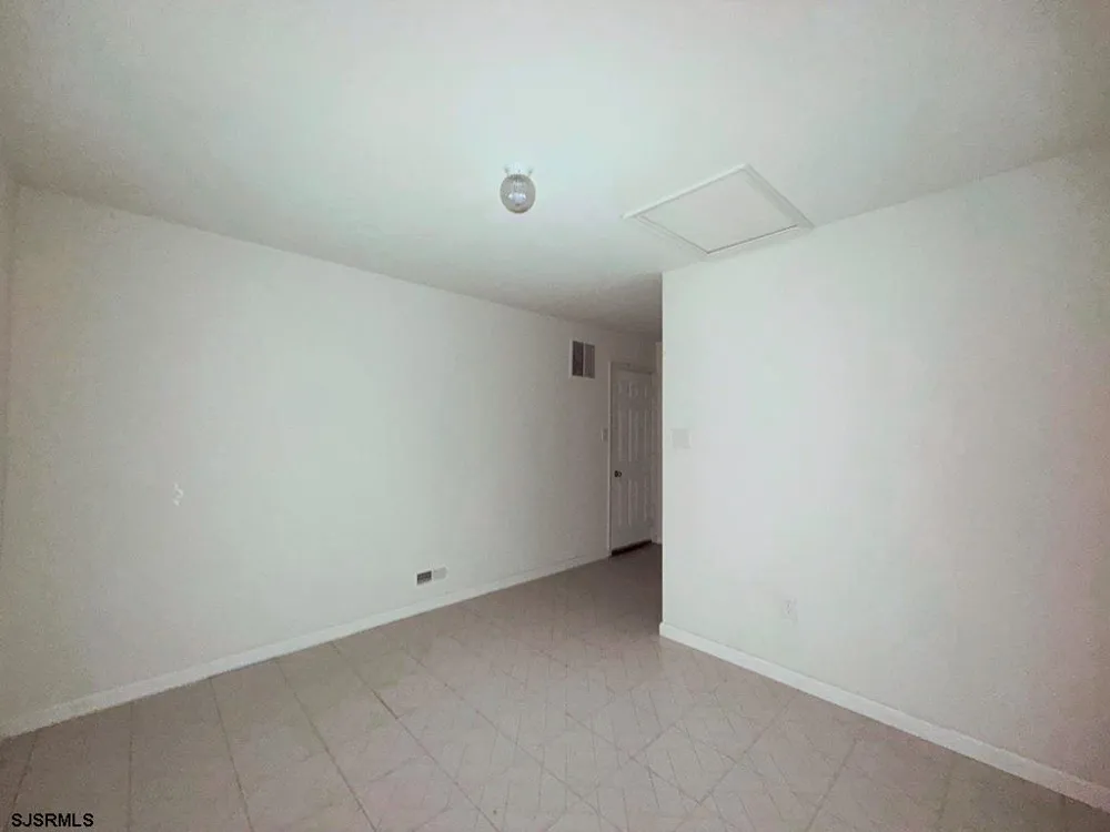 140 Giunta Walk Mays Landing, NJ 08330