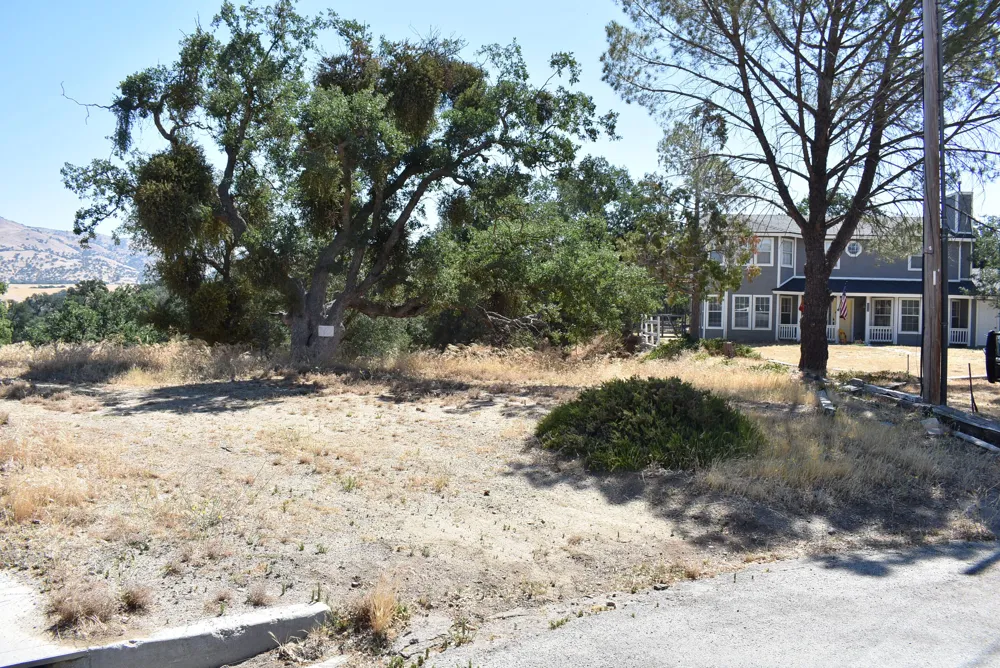 22948 Rim Way Tehachapi, CA 93561