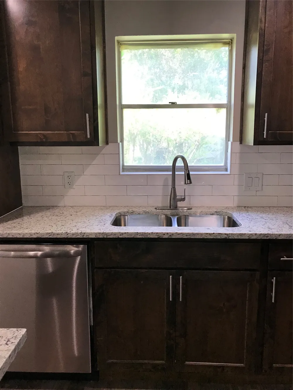 613 E Mustang Street Crowley, TX 76036