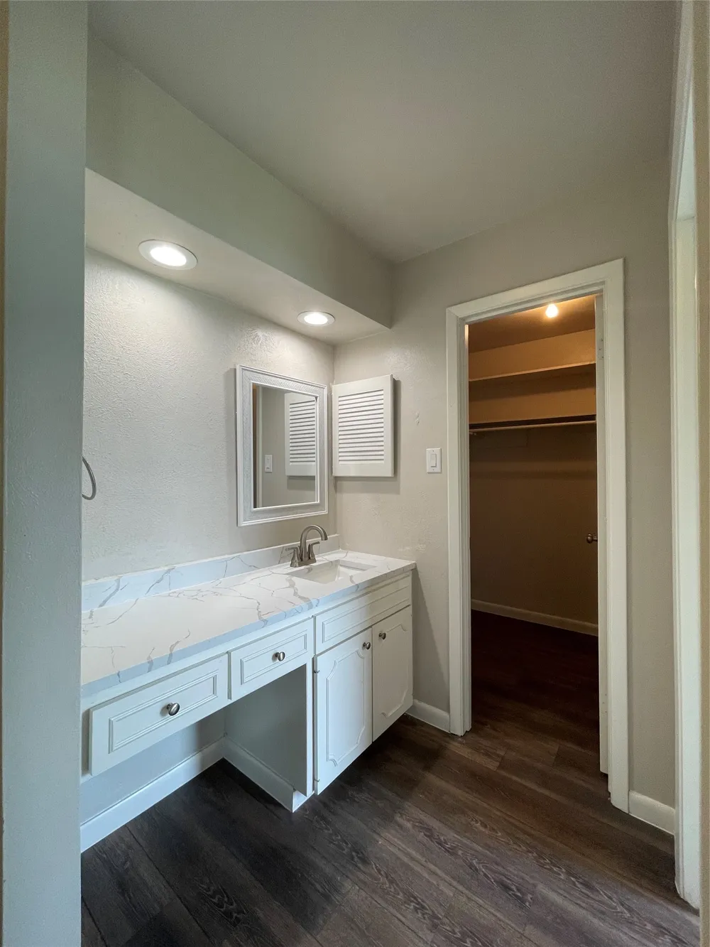 613 E Mustang Street Crowley, TX 76036