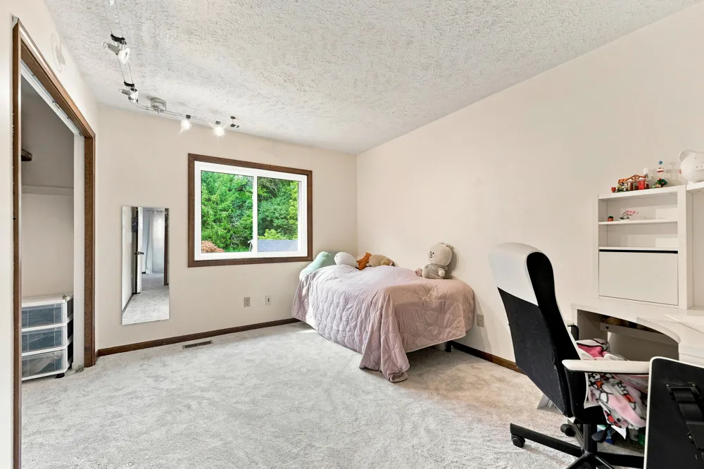 5295 Bear Lake Drive Meridian Charter Township, MI 48823