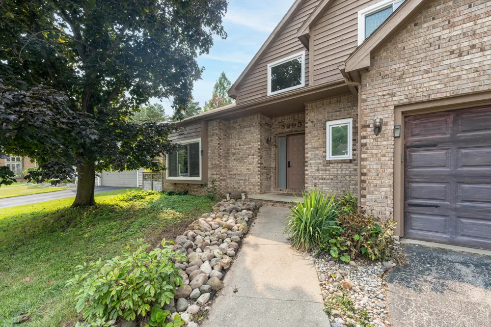 5295 Bear Lake Drive Meridian Charter Township, MI 48823