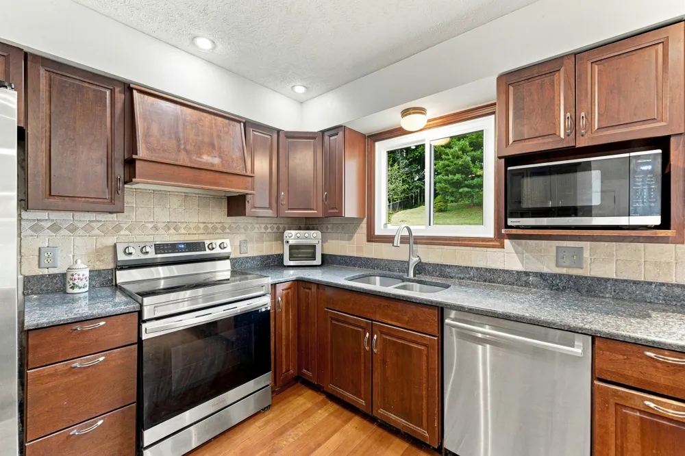 5295 Bear Lake Drive Meridian Charter Township, MI 48823