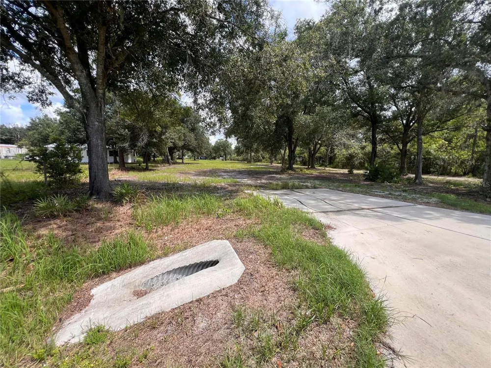 US HIGHWAY 98 W Frostproof, FL 33843