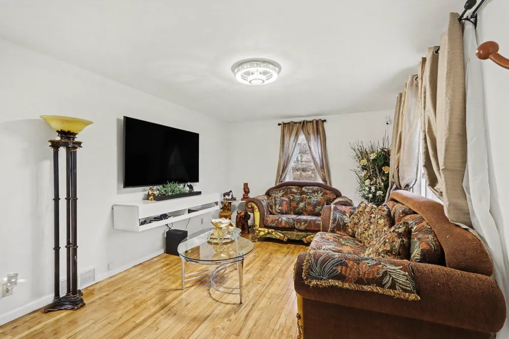 3104 Courtlandt Avenue Kalamazoo, MI 49004