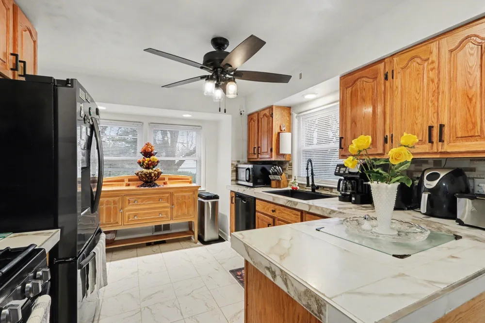3104 Courtlandt Avenue Kalamazoo, MI 49004