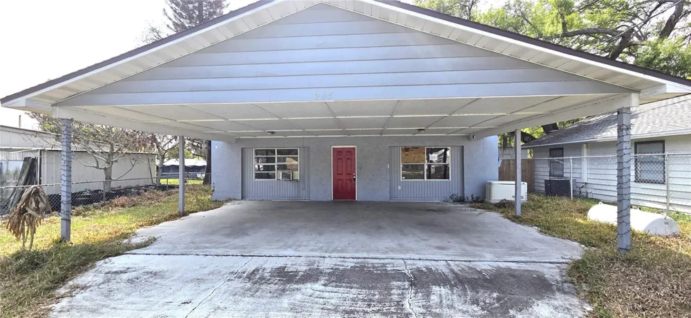205 DIXIE HIGHWAY Auburndale, FL 33823