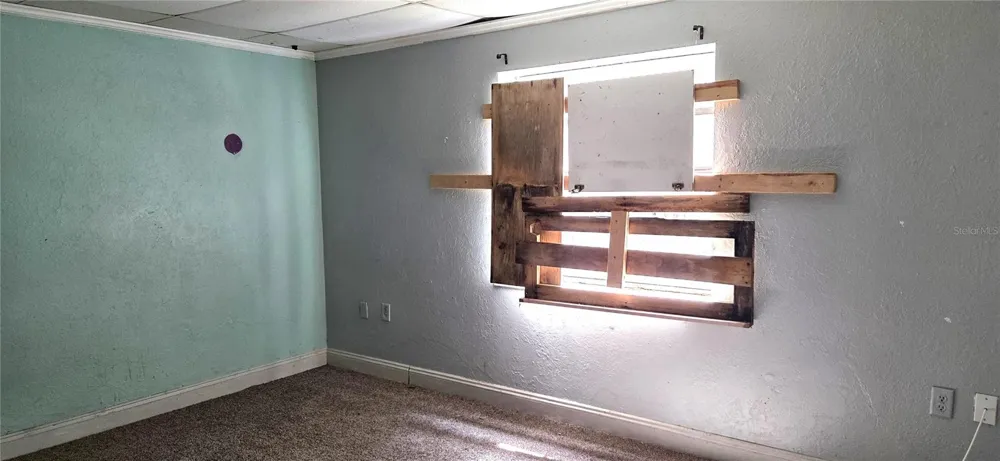 205 DIXIE HIGHWAY Auburndale, FL 33823