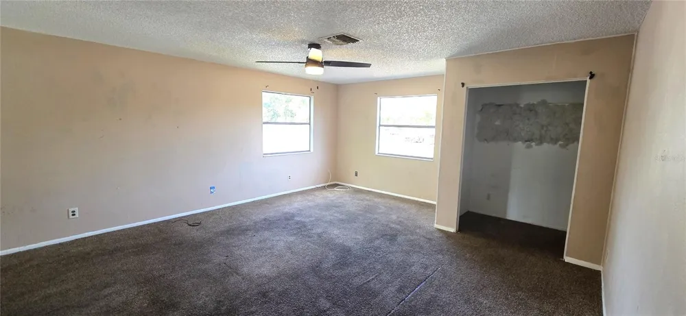 205 DIXIE HIGHWAY Auburndale, FL 33823