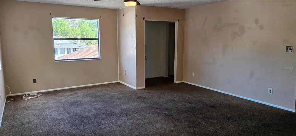 205 DIXIE HIGHWAY Auburndale, FL 33823