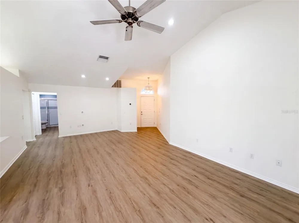 9454 MISSISSIPPI RUN Weeki Wachee, FL 34613