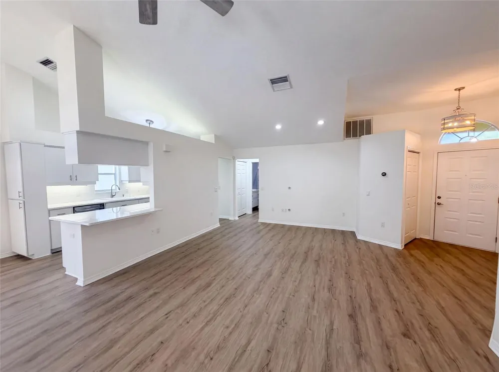 9454 MISSISSIPPI RUN Weeki Wachee, FL 34613
