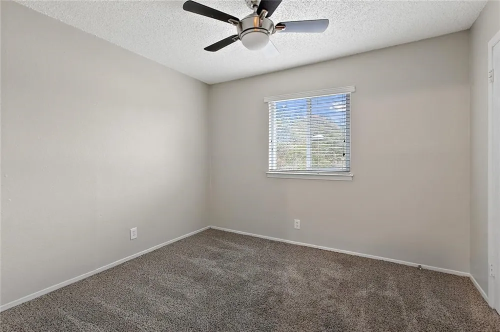 2401 Manor Road #216 Austin, TX 78722