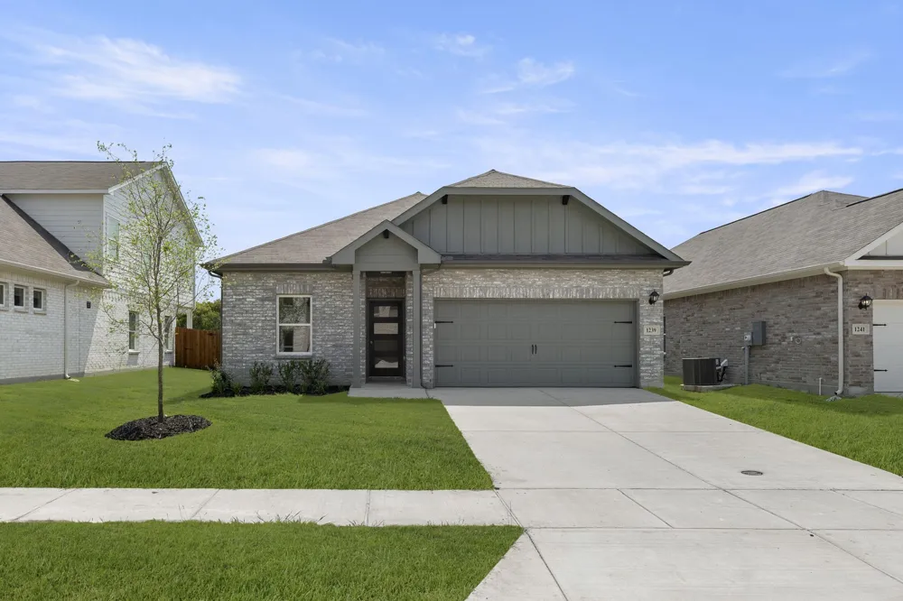 1239 Anderson Drive Trenton, TX 75490