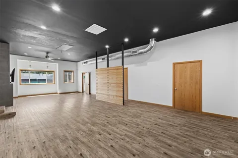 3275 Bennett Drive