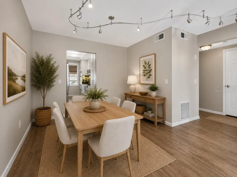 6015 19TH STREET #215 St Petersburg, FL 33714