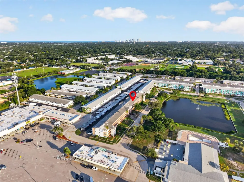 6015 19TH STREET #215 St Petersburg, FL 33714