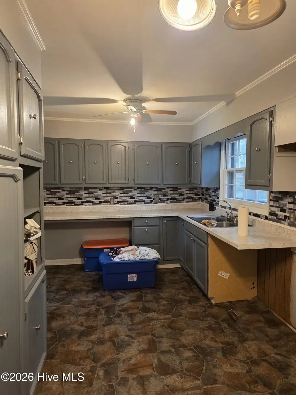 612 Calhoun Street Clinton, NC 28328