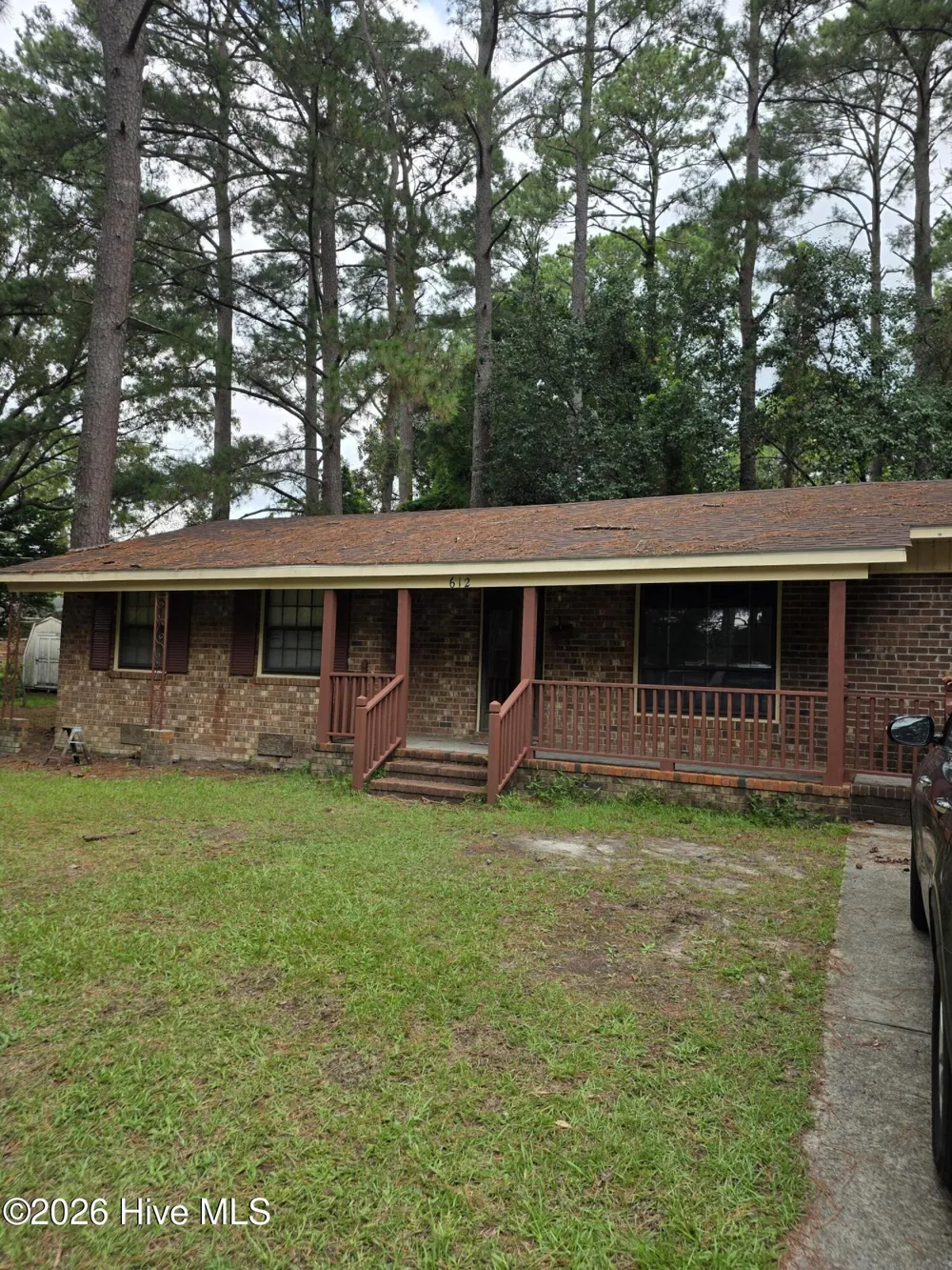 612 Calhoun Street Clinton, NC 28328