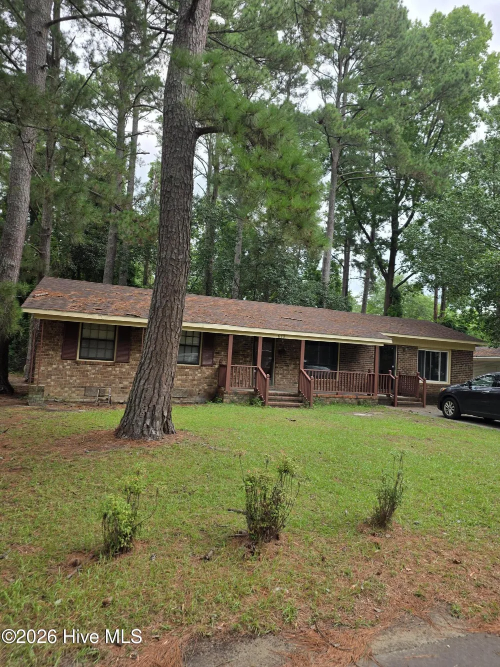 612 Calhoun Street Clinton, NC 28328