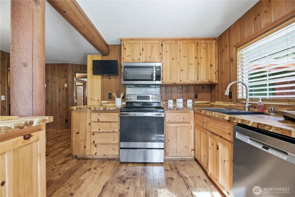 13013 224th Street E Graham, WA 98338