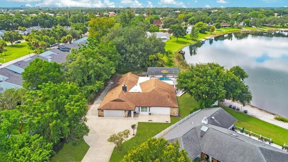 8142 CHIANTI DRIVE Orlando, FL 32836