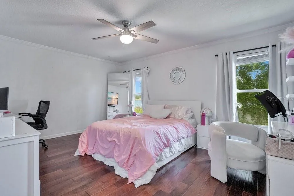 8142 CHIANTI DRIVE Orlando, FL 32836