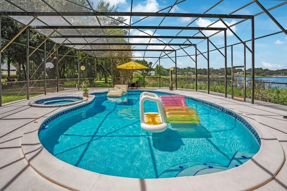8142 CHIANTI DRIVE Orlando, FL 32836
