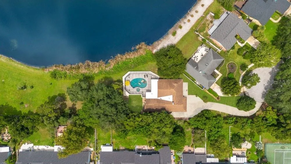 8142 CHIANTI DRIVE Orlando, FL 32836