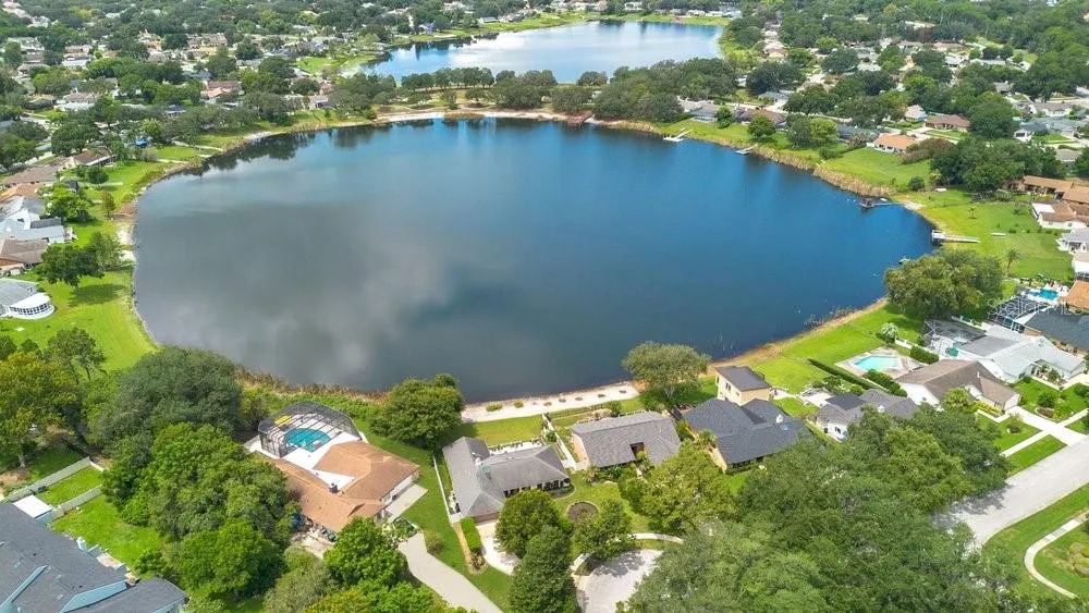 8142 CHIANTI DRIVE Orlando, FL 32836
