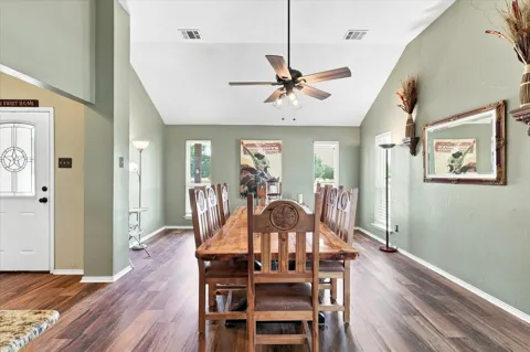 11555 Plainview Road
