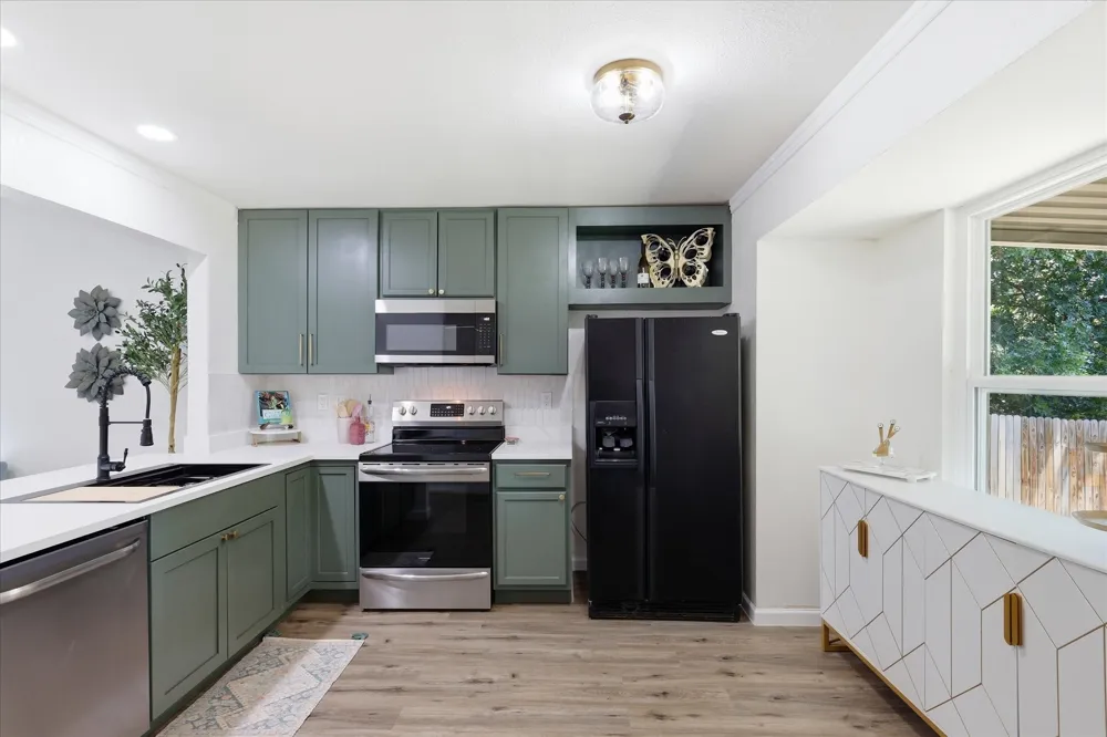 3511 Meadowview Drive Corinth, TX 76210