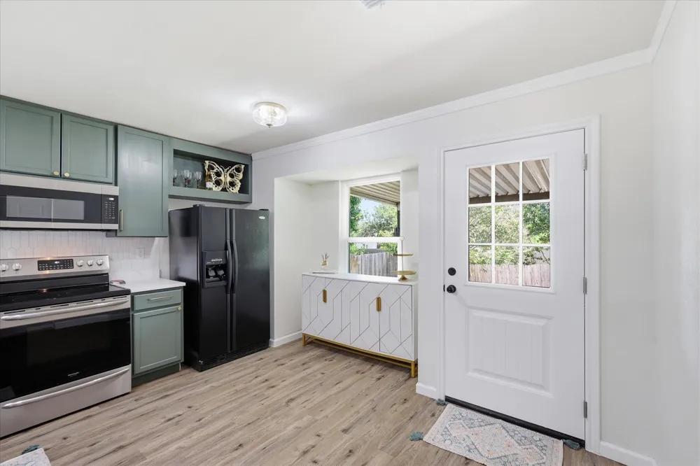 3511 Meadowview Drive Corinth, TX 76210
