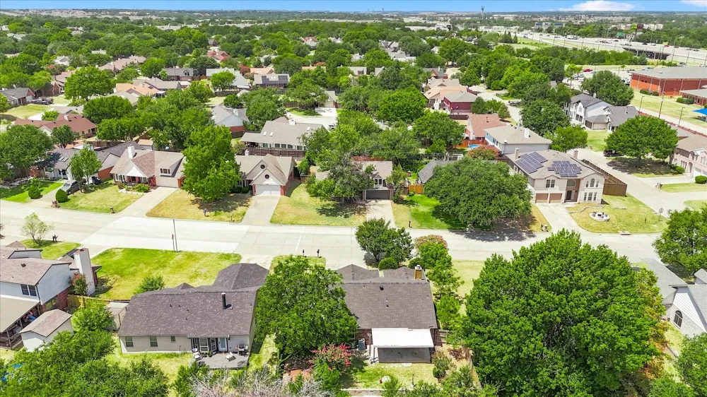 3511 Meadowview Drive Corinth, TX 76210