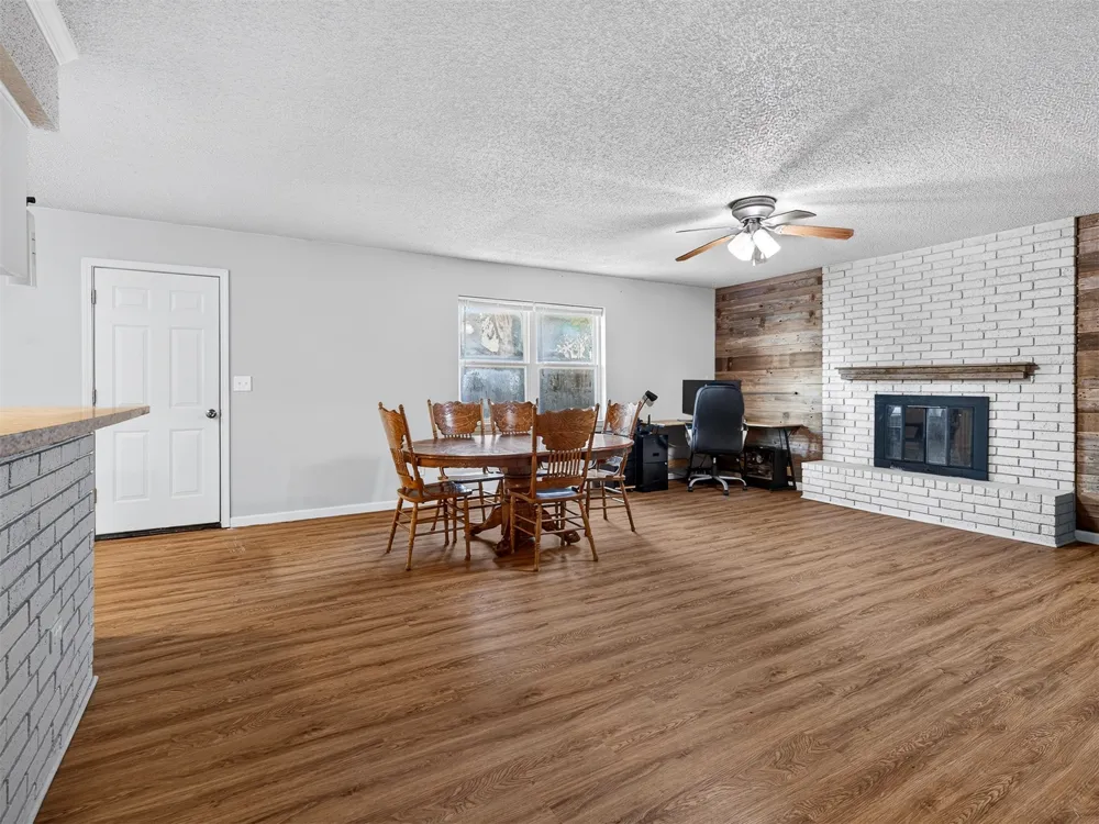 21424 E 32nd Place S Broken Arrow, OK 74014