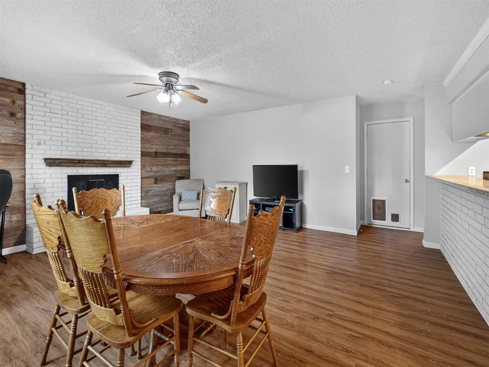 21424 E 32nd Place S Broken Arrow, OK 74014