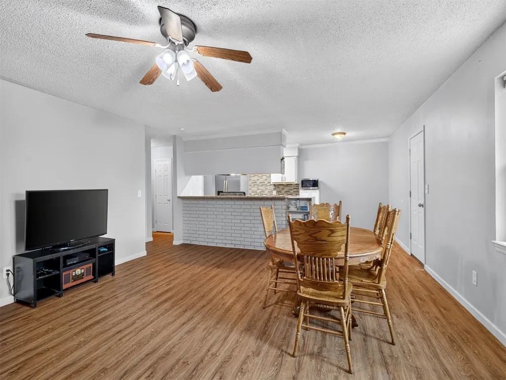21424 E 32nd Place S Broken Arrow, OK 74014