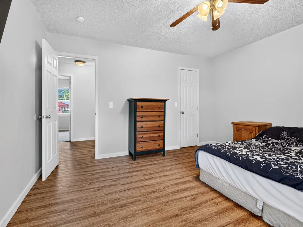 21424 E 32nd Place S Broken Arrow, OK 74014