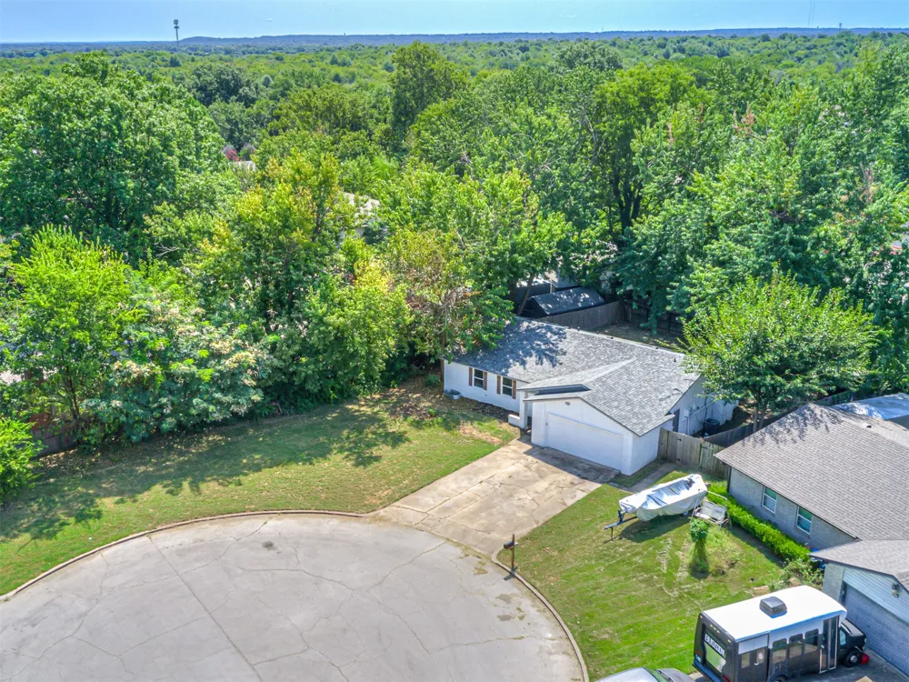 21424 E 32nd Place S Broken Arrow, OK 74014