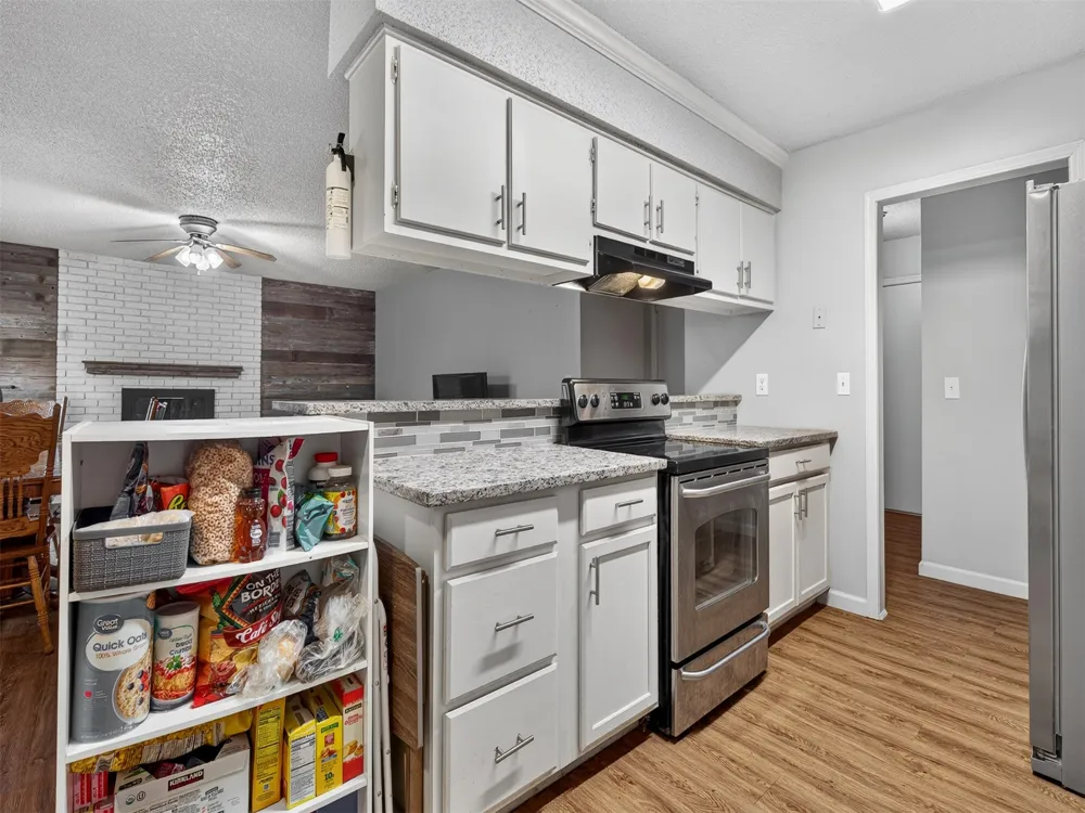 21424 E 32nd Place S Broken Arrow, OK 74014