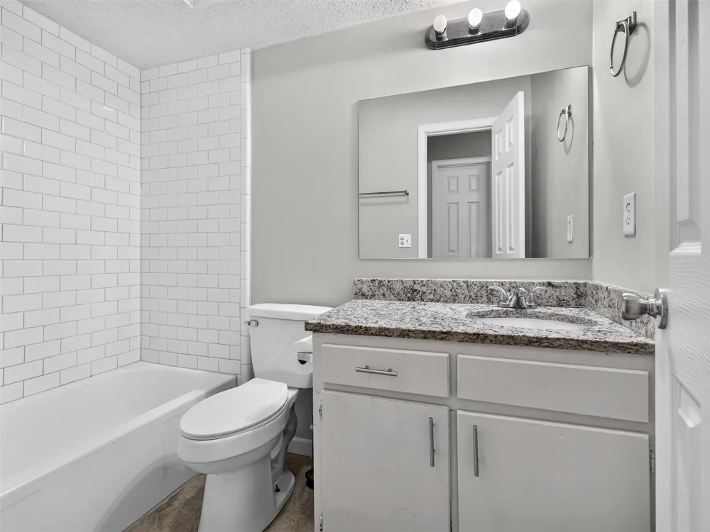21424 E 32nd Place S Broken Arrow, OK 74014