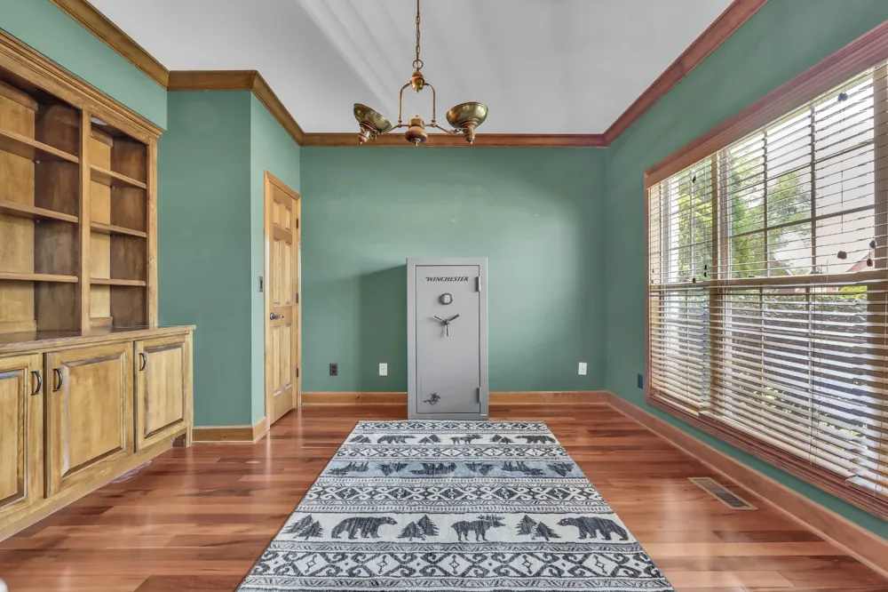 3728 Coves Way Adams, TN 37010