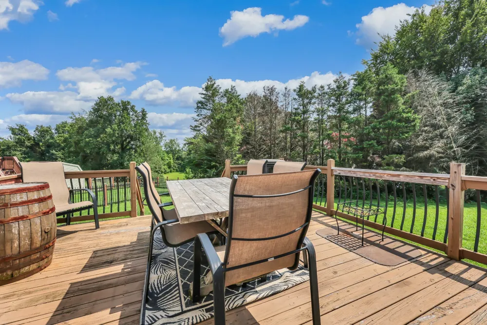 3728 Coves Way Adams, TN 37010