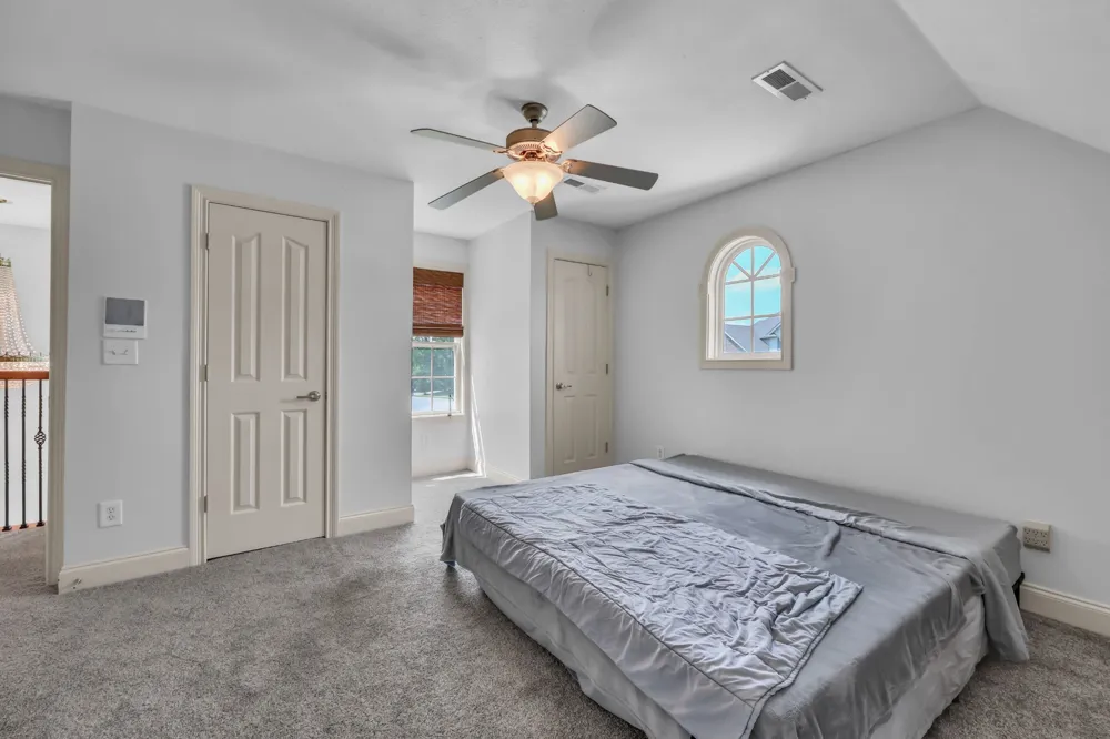 3728 Coves Way Adams, TN 37010