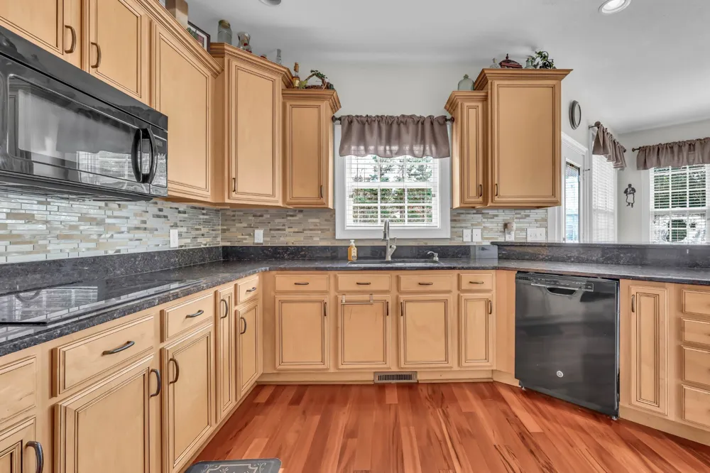 3728 Coves Way Adams, TN 37010