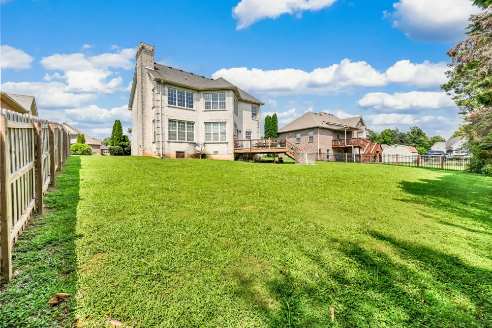 3728 Coves Way Adams, TN 37010