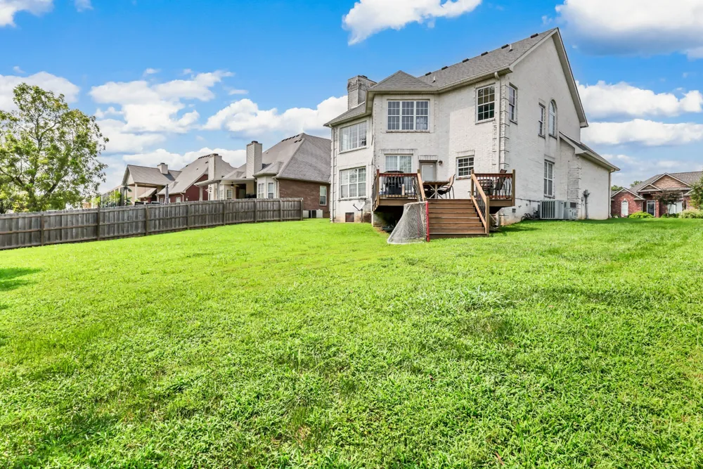 3728 Coves Way Adams, TN 37010