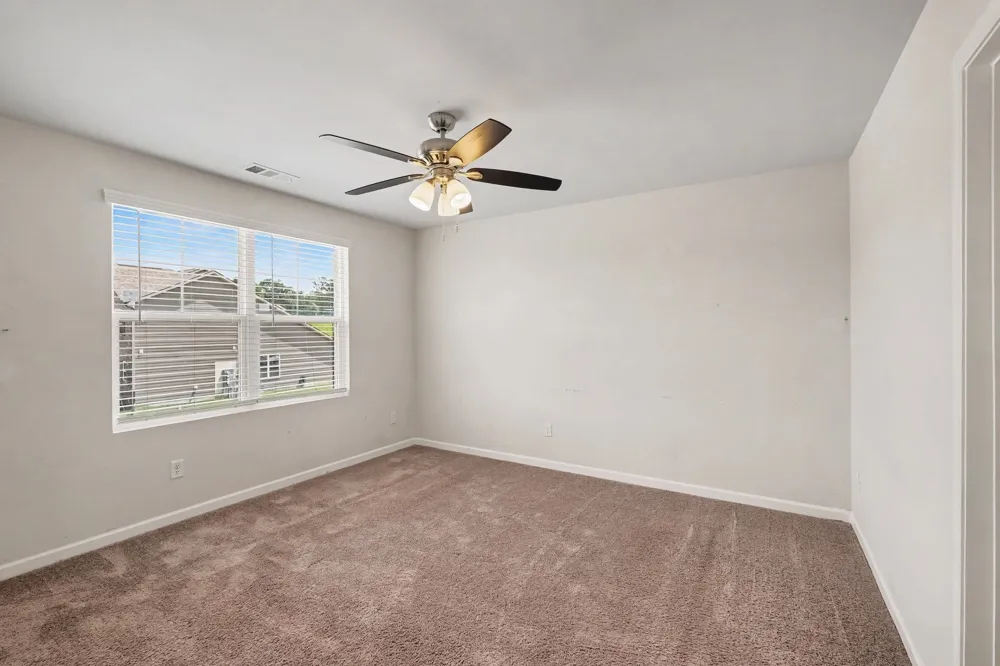 138 Fister Dr Lebanon, TN 37090