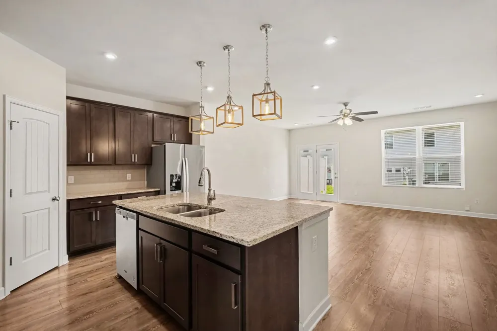 138 Fister Dr Lebanon, TN 37090